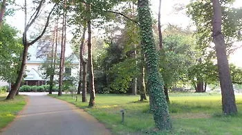 ホテル Le Domaine De La Vallee セッソン・セヴィニエ