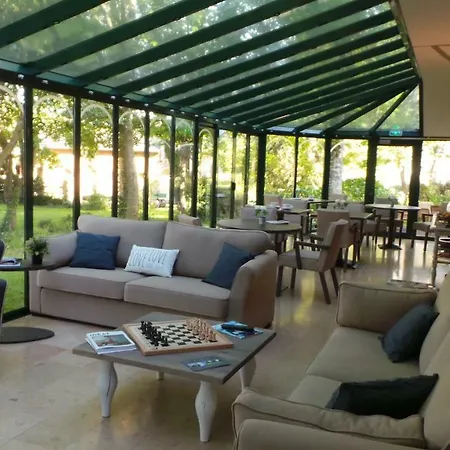 Le Domaine De La Vallee